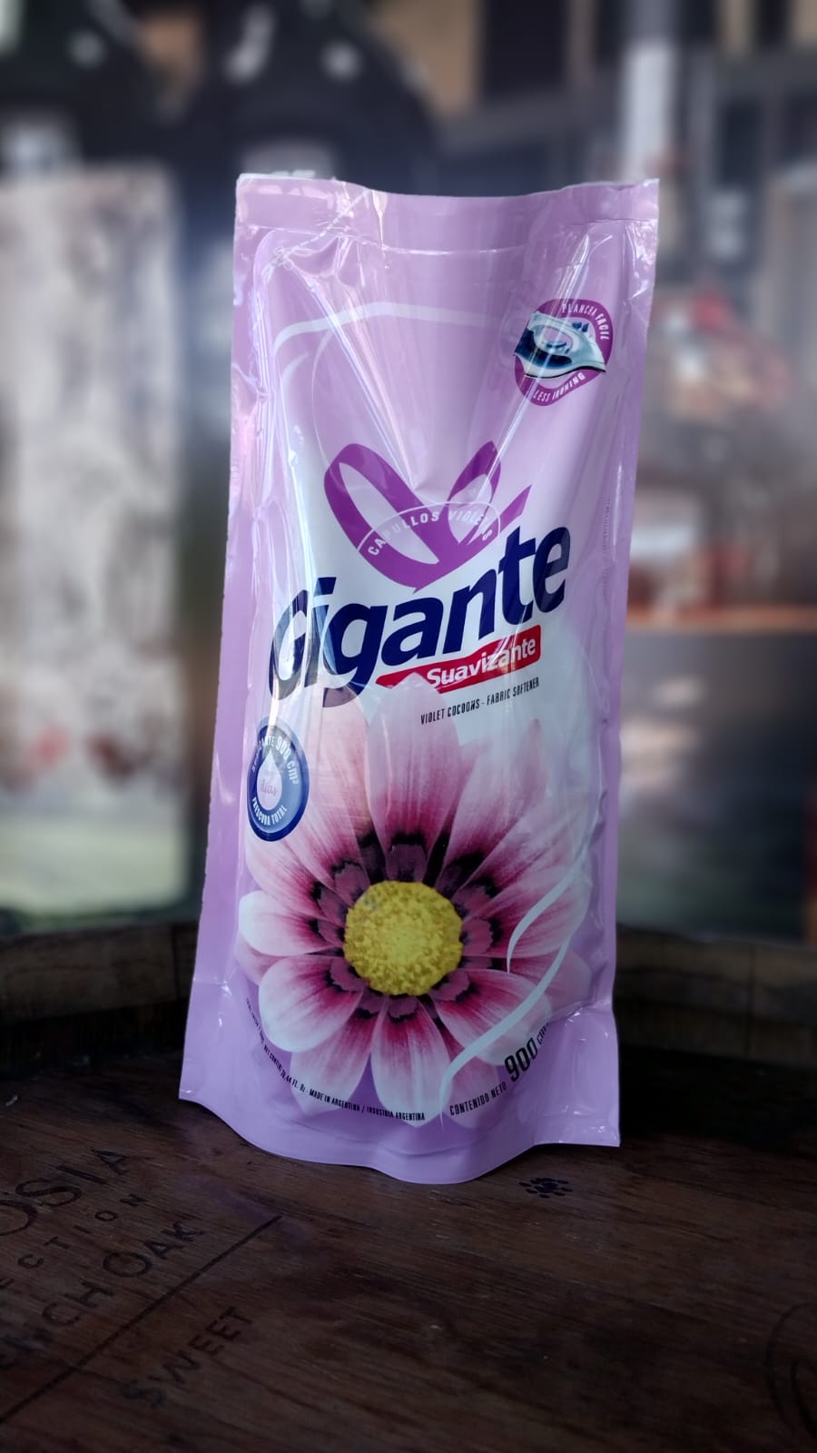 GIGANTE SUAVIZANTE PARA ROPA CAPULLO VIOLETAS 900ML