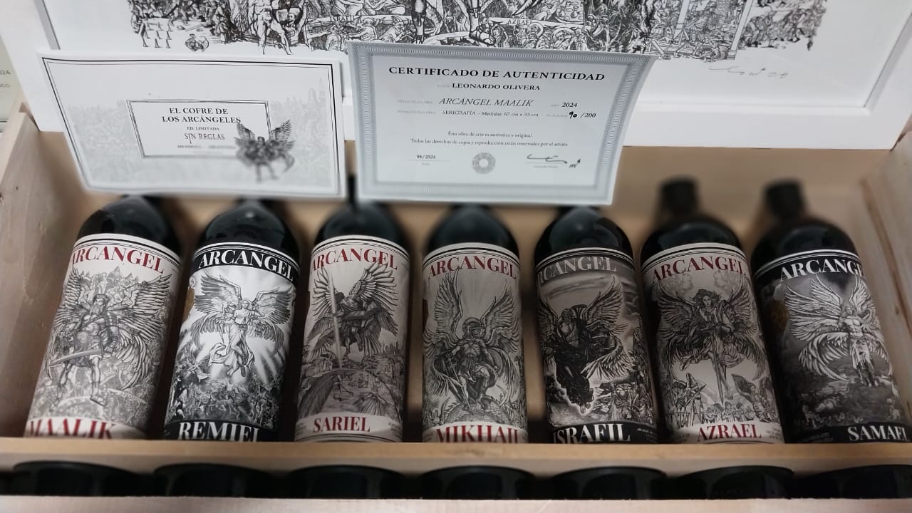 COFRE DE LOS ARCÁNGELES