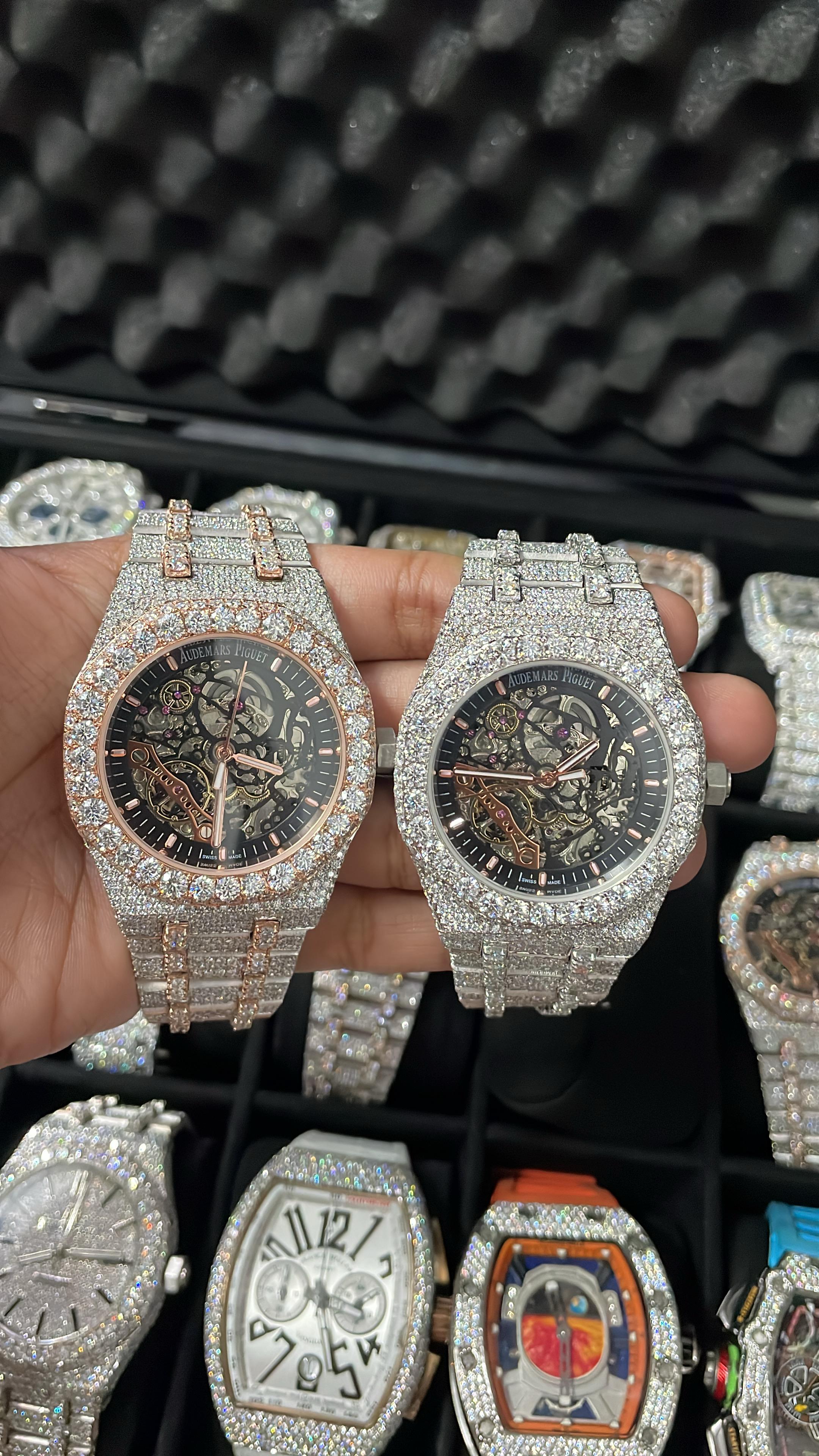 Luxury diamond-studded watches that elegance in every detail, 