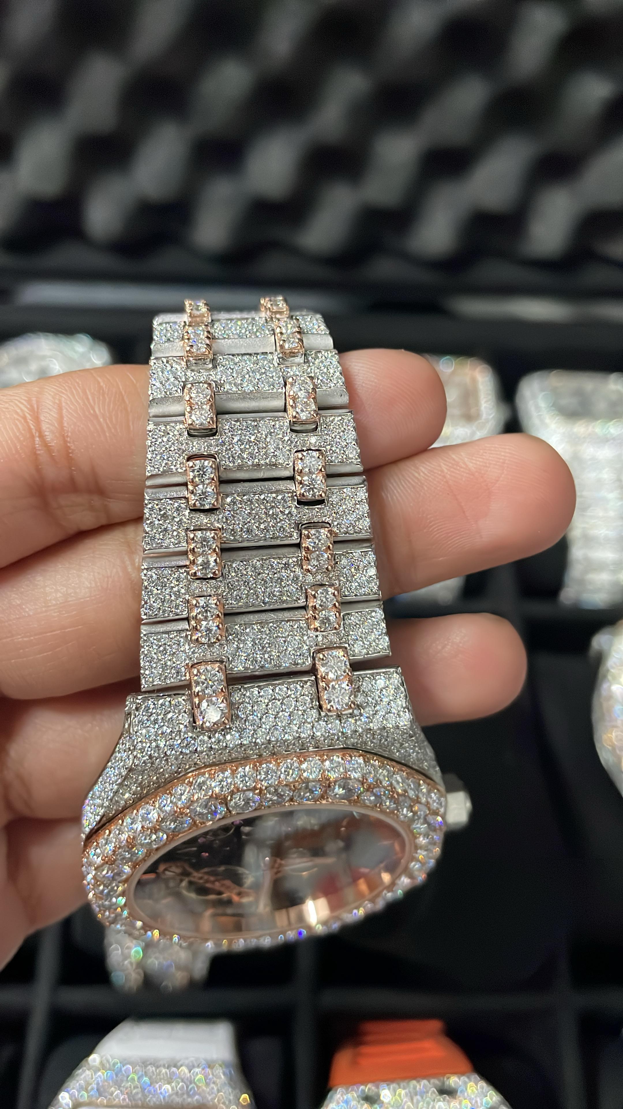 Luxury diamond-studded watches that elegance in every detail, 