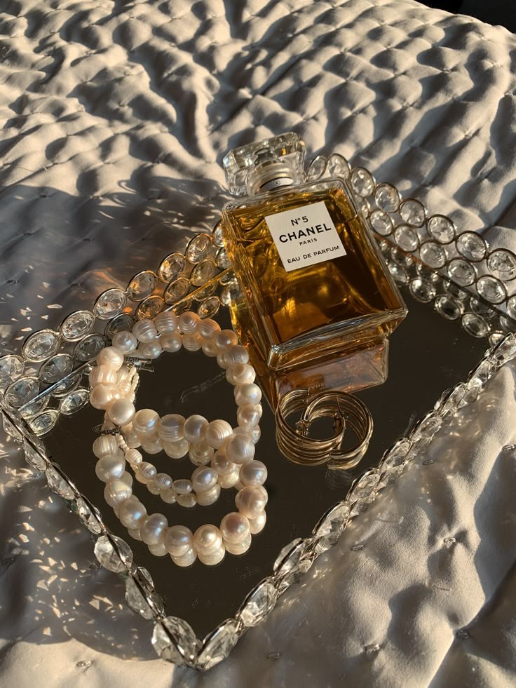 Chanel No 5. Eau de Parfum. For Women. 100 ml 3.4 oz fl.