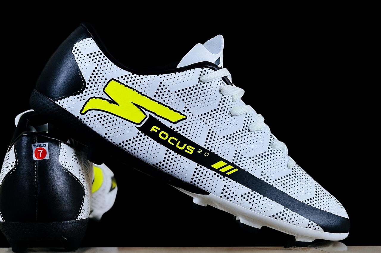 Focus 2.0 Soccer Shoes