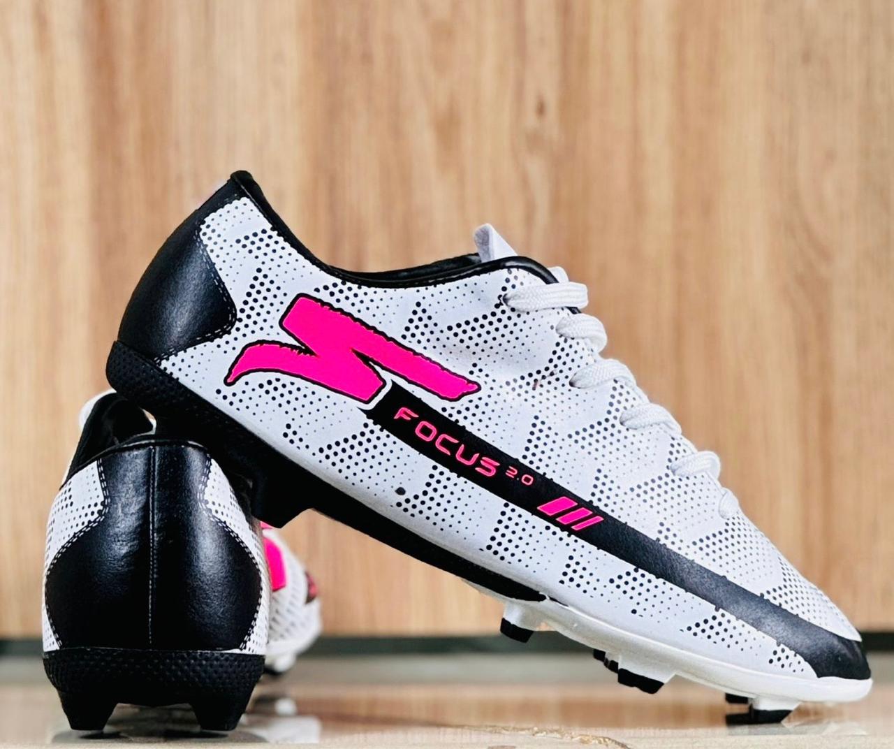 Focus 2.0 Soccer Shoes