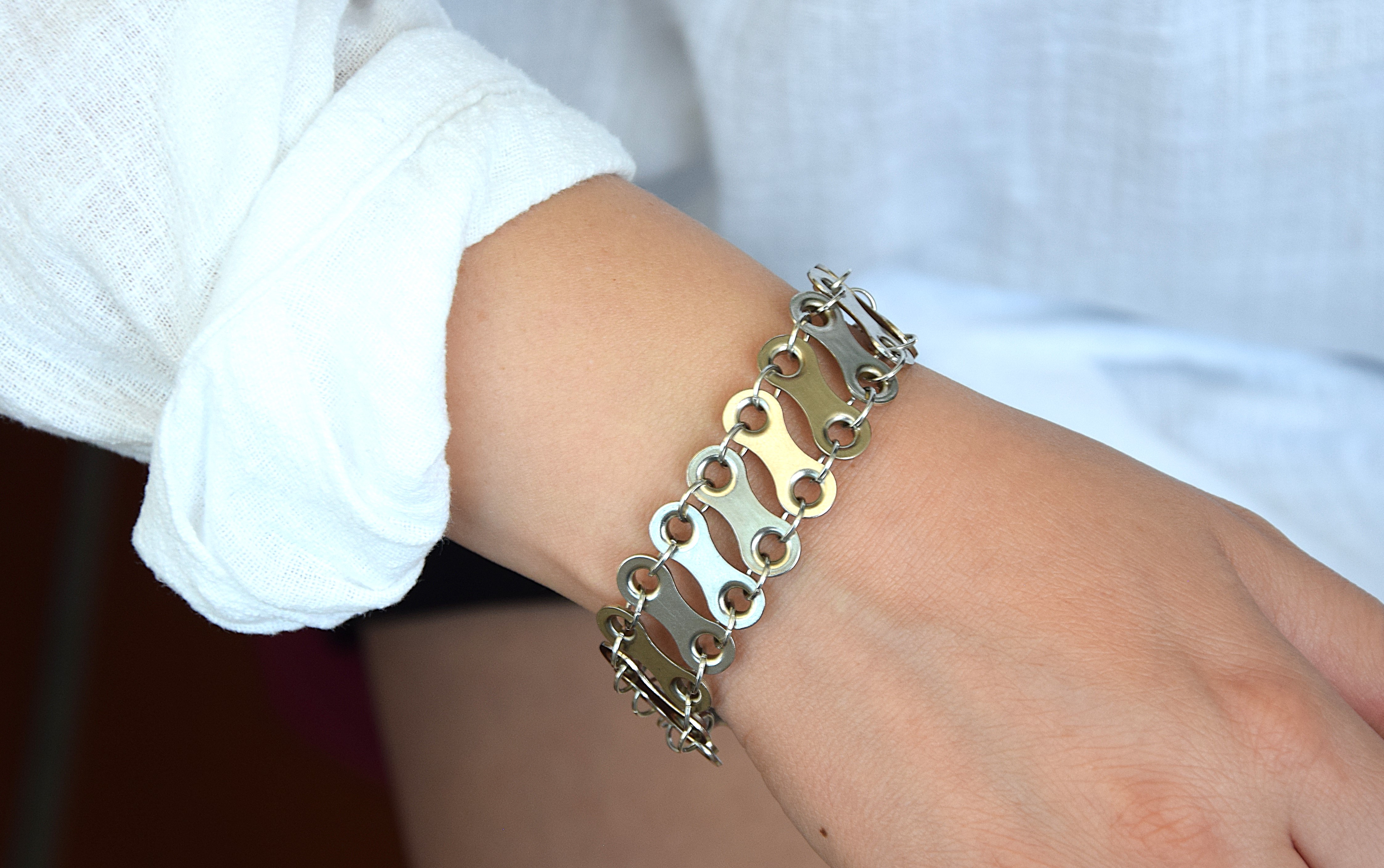 Metallarmband - Einzelglieder quer in Reihe