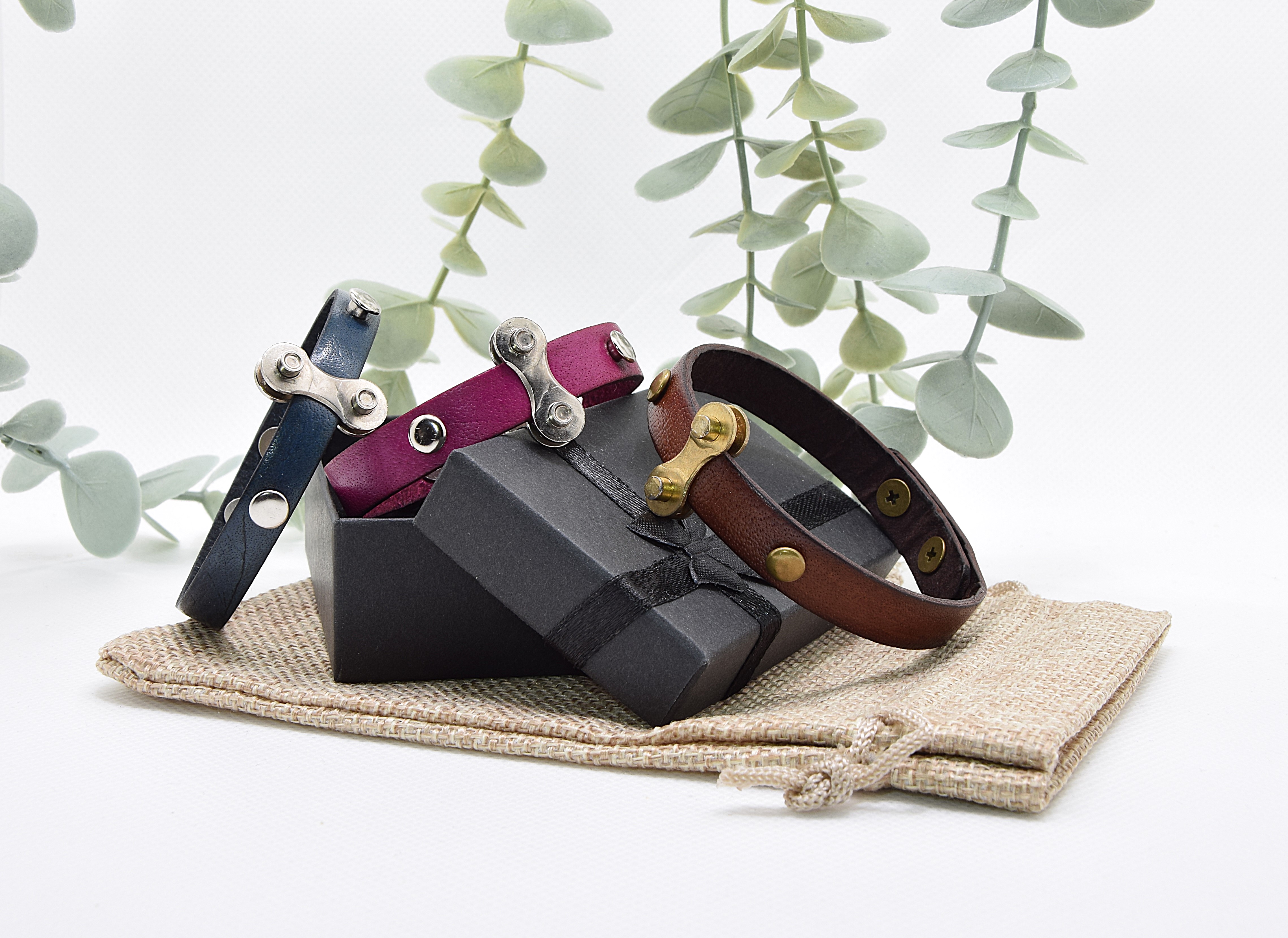 Lederarmband einfach gewickelt mit Einzelelement