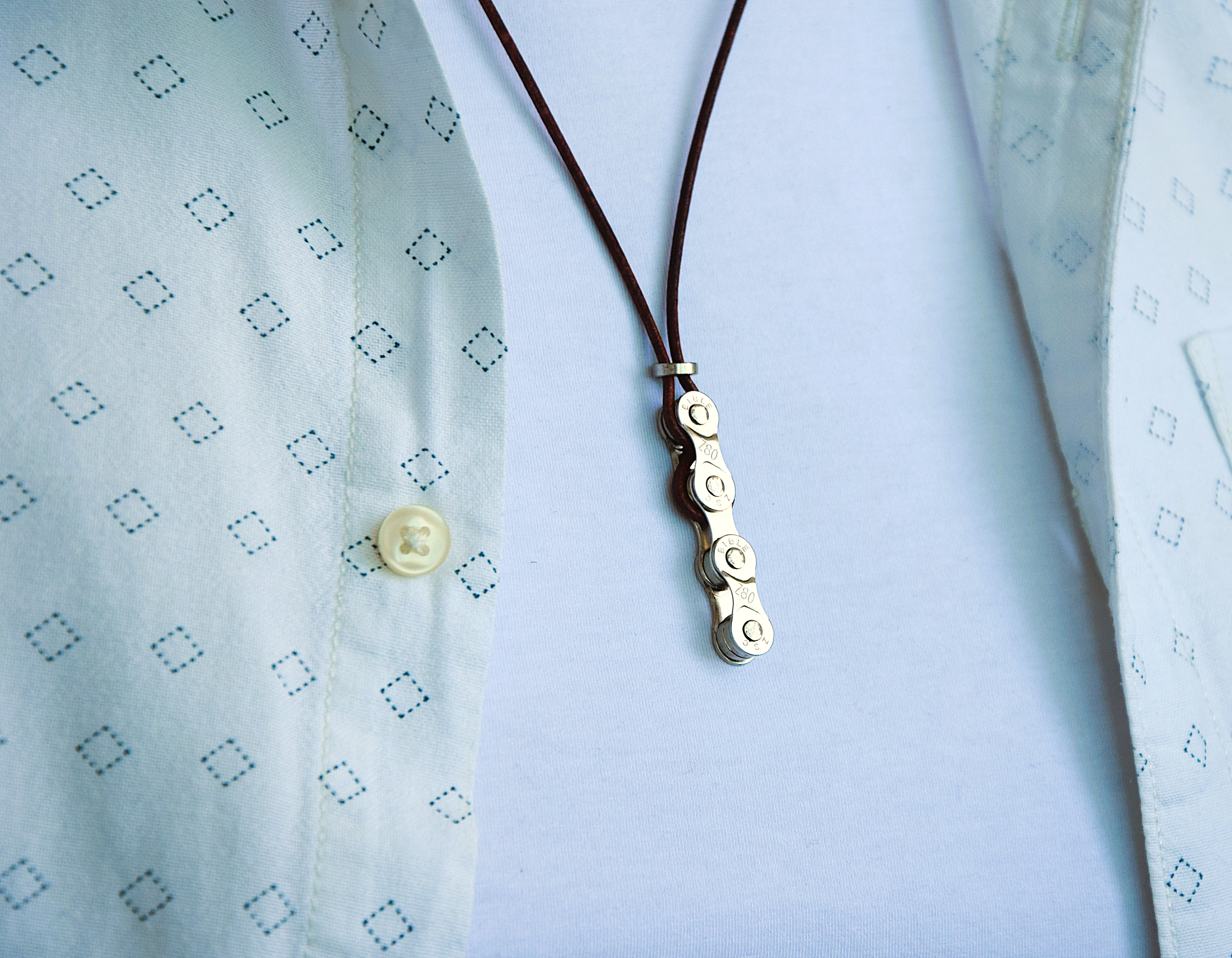 Halskette Leder - Anhänger Langglieder