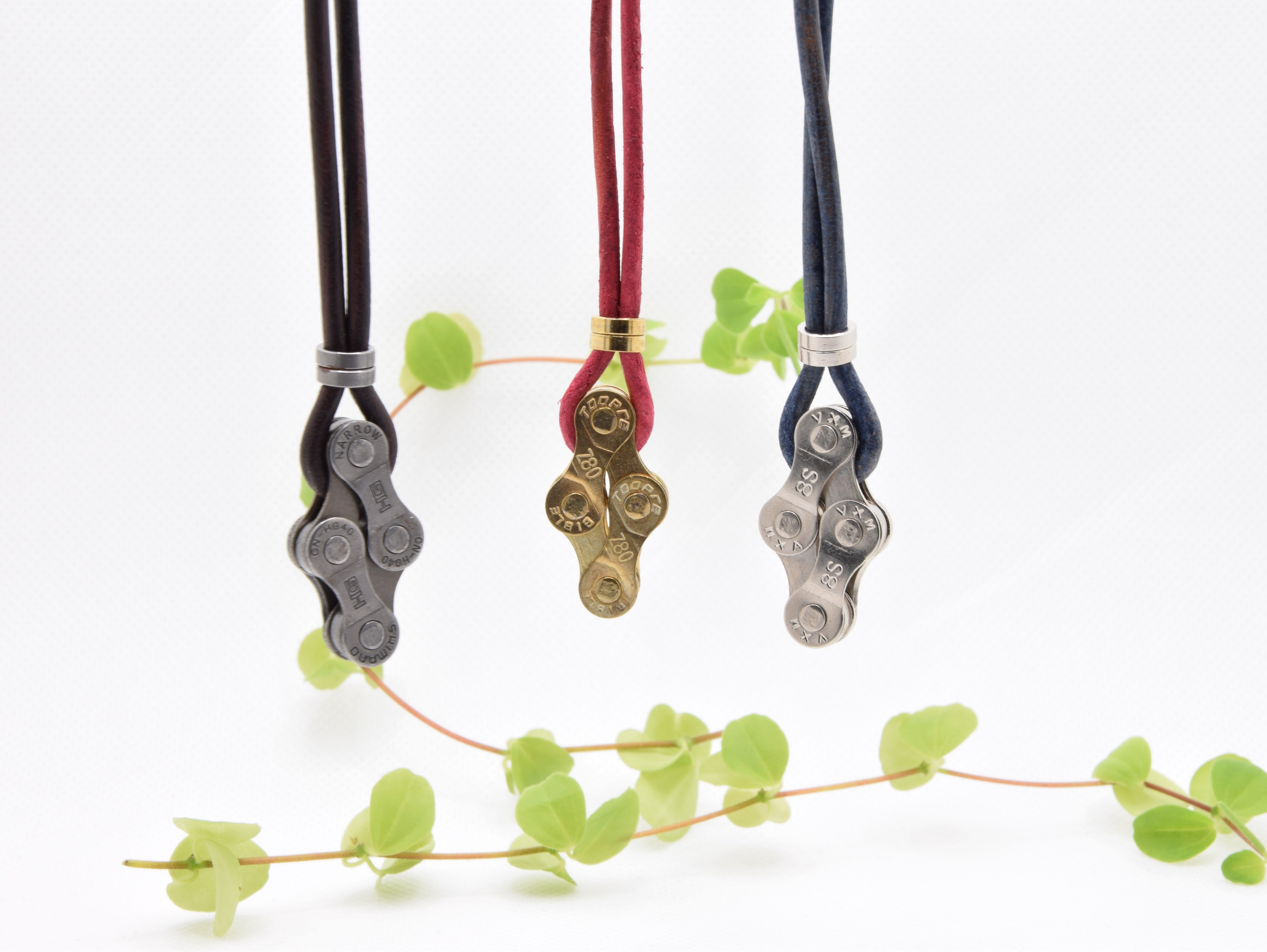 Halskette Leder - Anhänger Raute