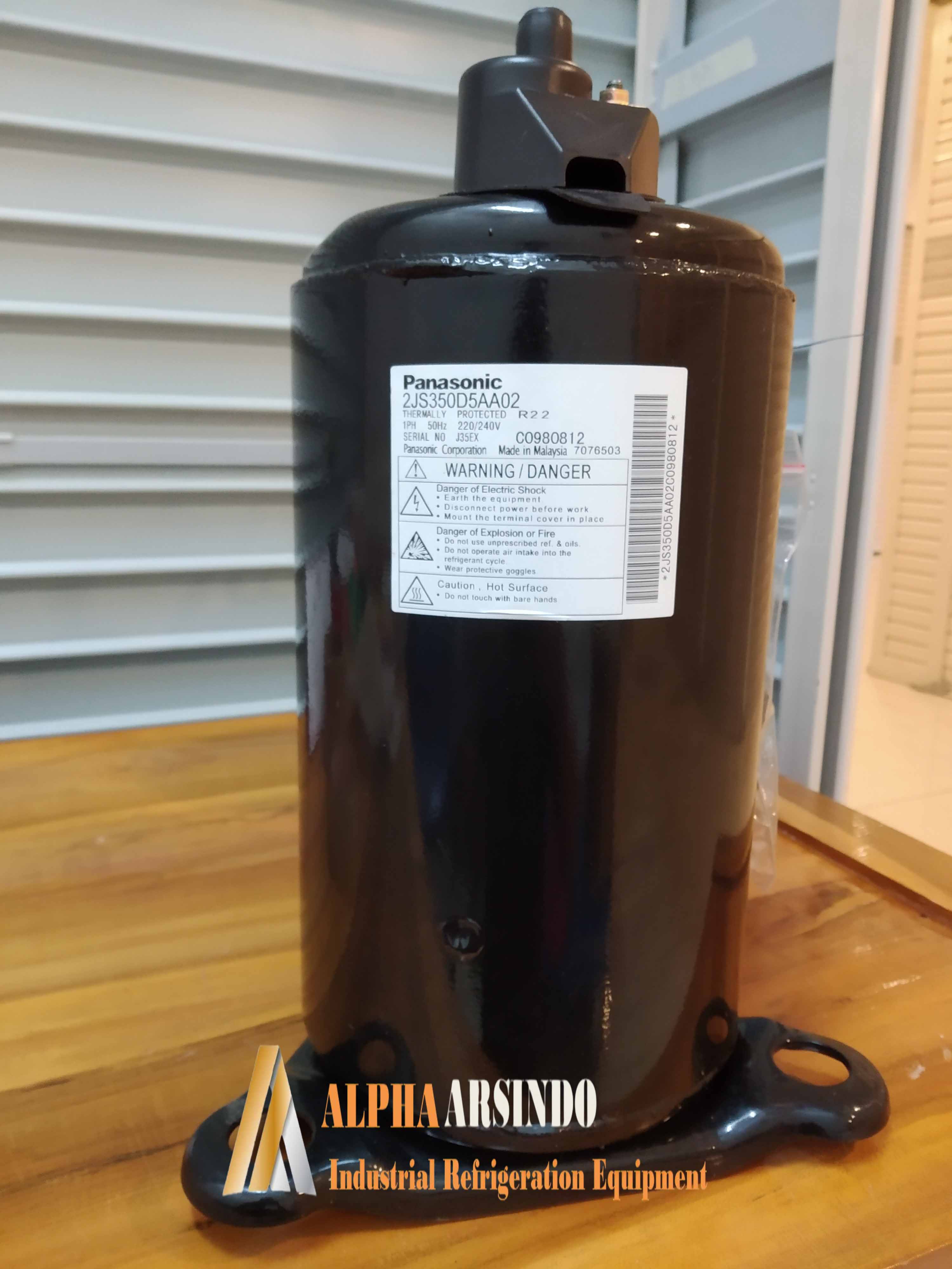 Panasonic 2JS350D3BB02 Compressor