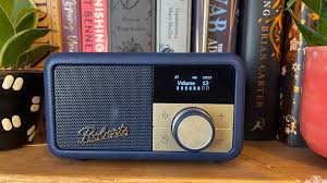 Roberts Retro Digital Radio
