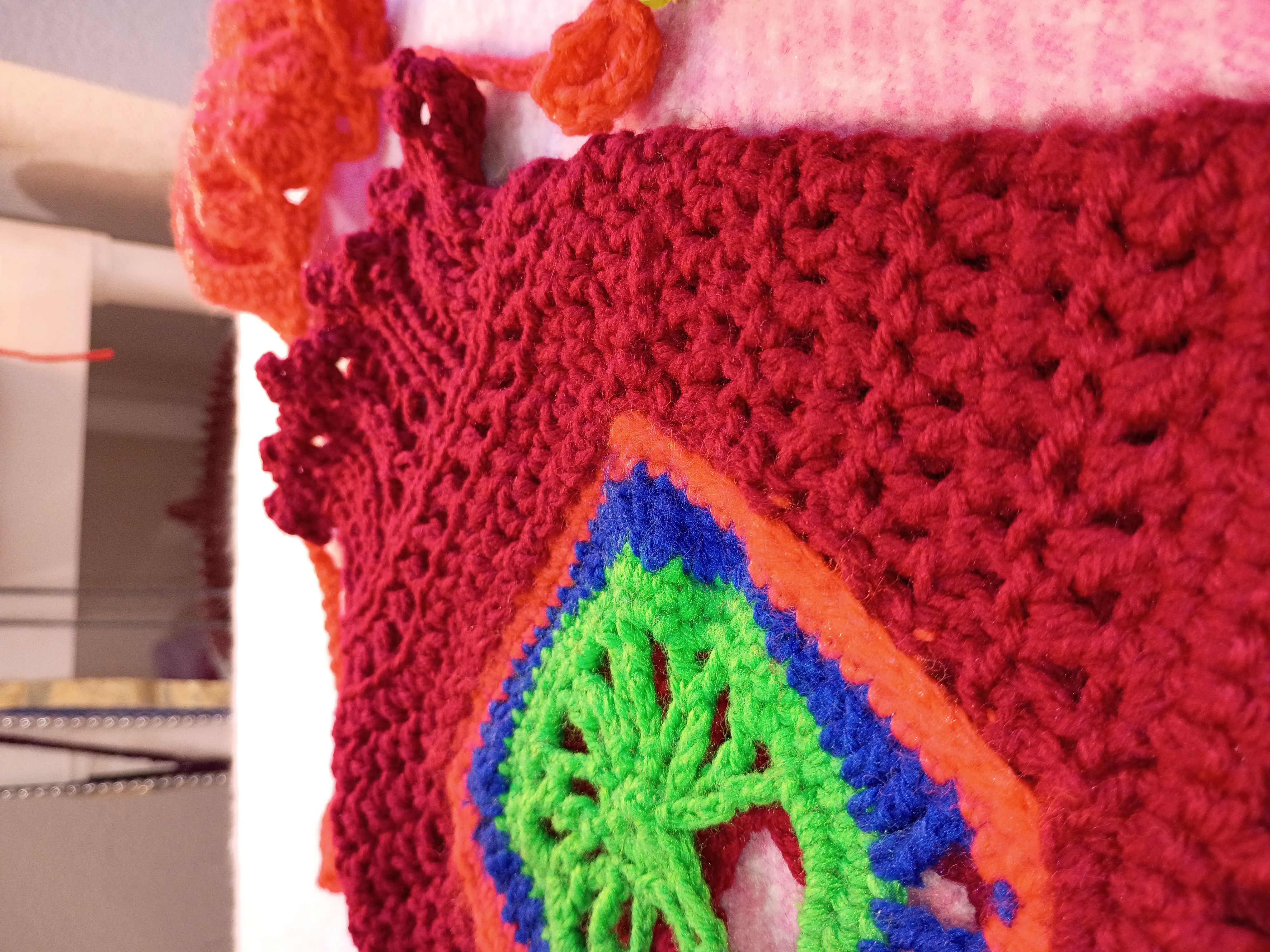 Complete outfit Set Sweater & Hat for (Small Dog)/( Medium -Large Cat)