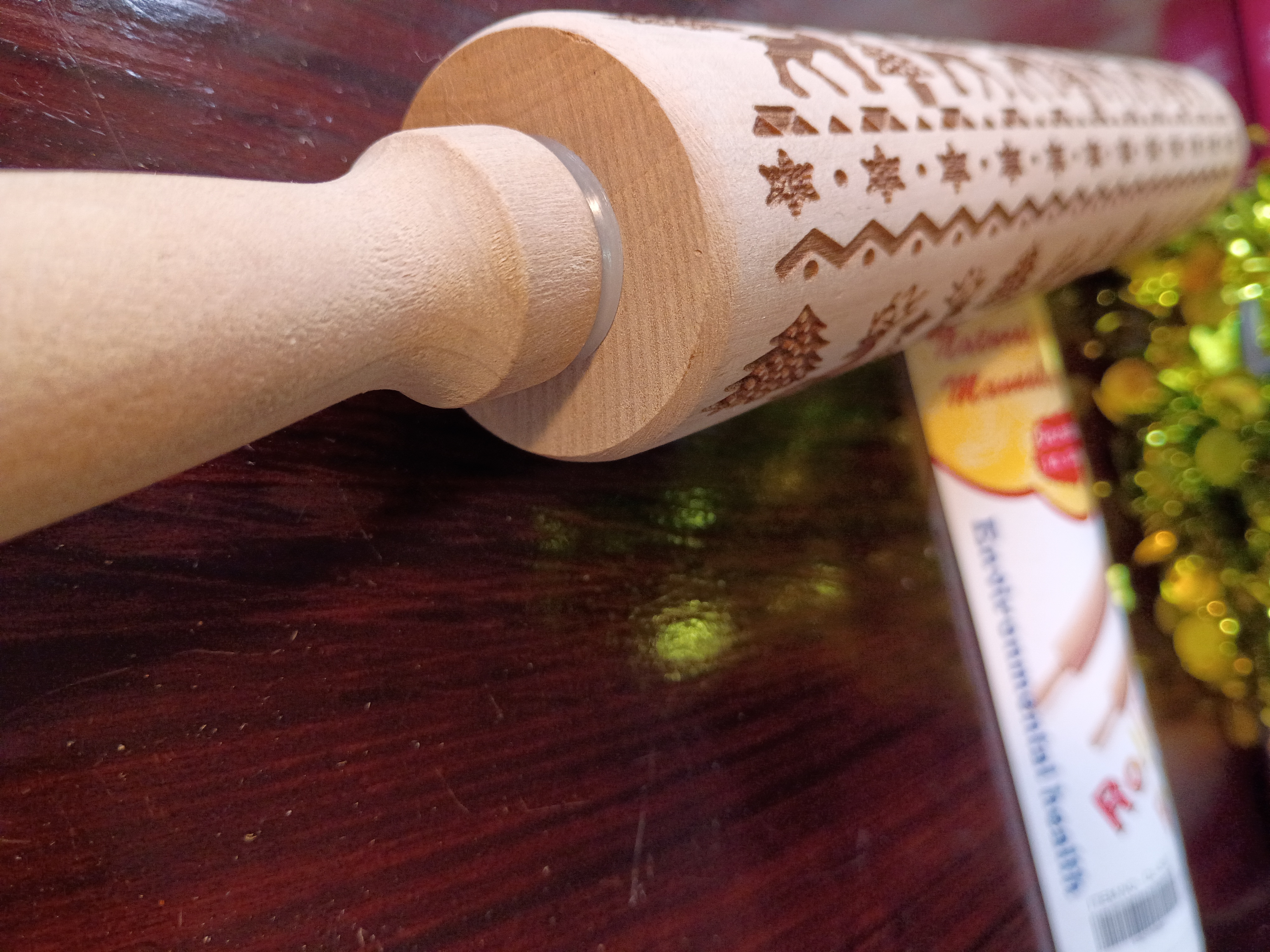 Carved 17 inches long Christmas tree 🎄 raindeer Roller Pin. Cookie maker Wood large size Roller Pin