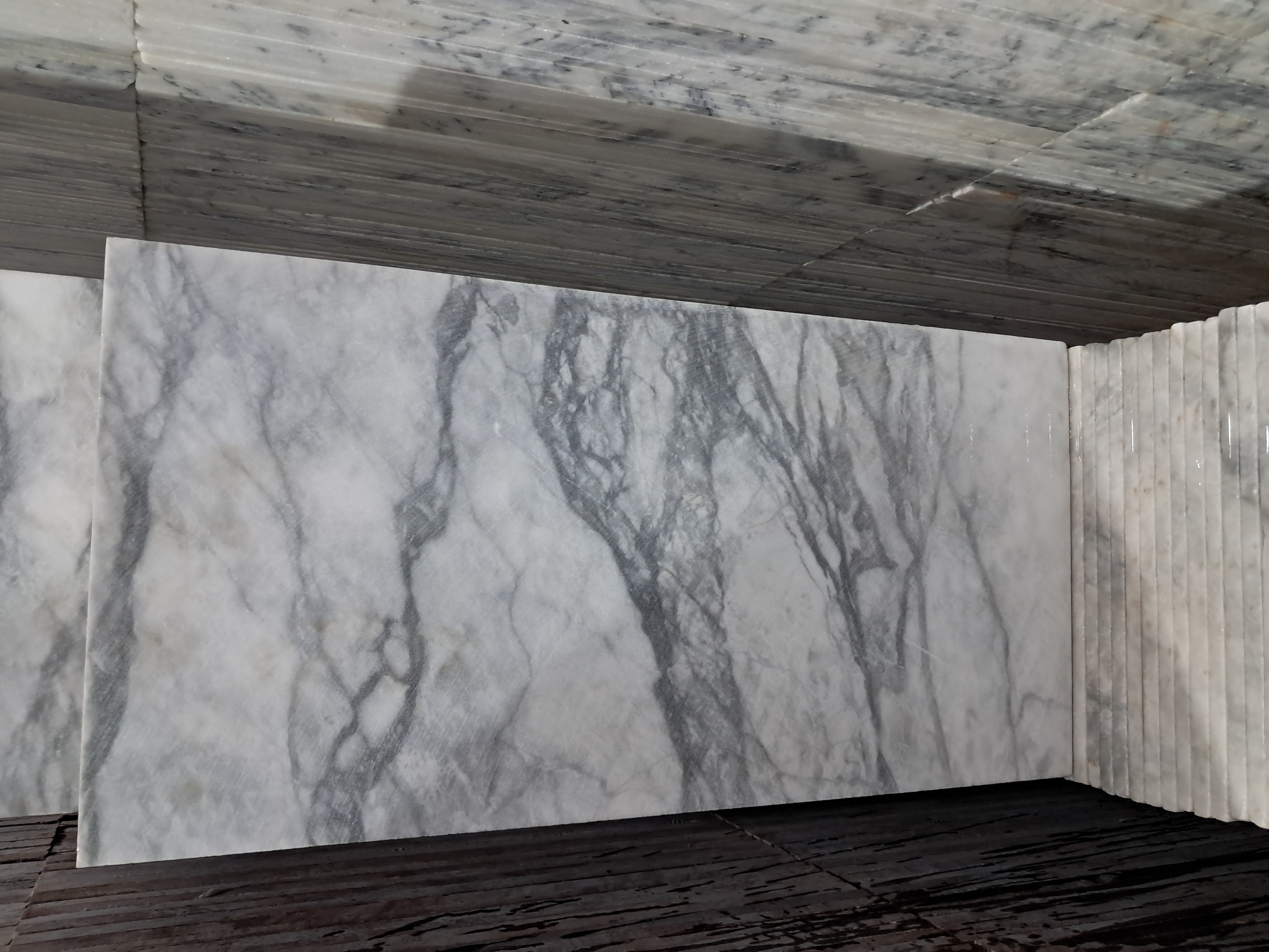 Commando White Marble – Pakistan