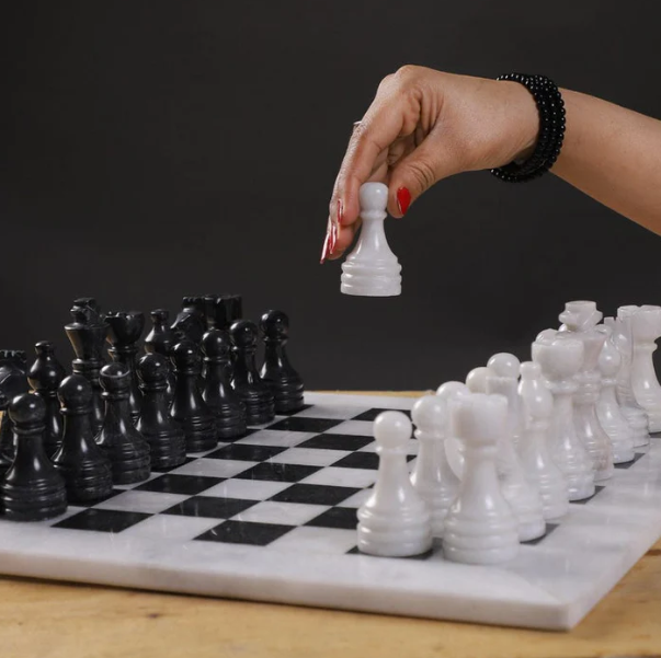 Opulent Elegance White & Black Marble Chess Set