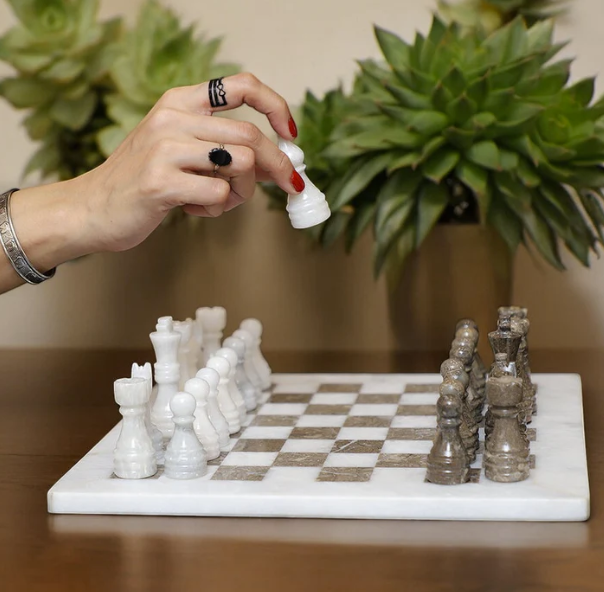 Serene Serenity White & Gray Marble Chess Set