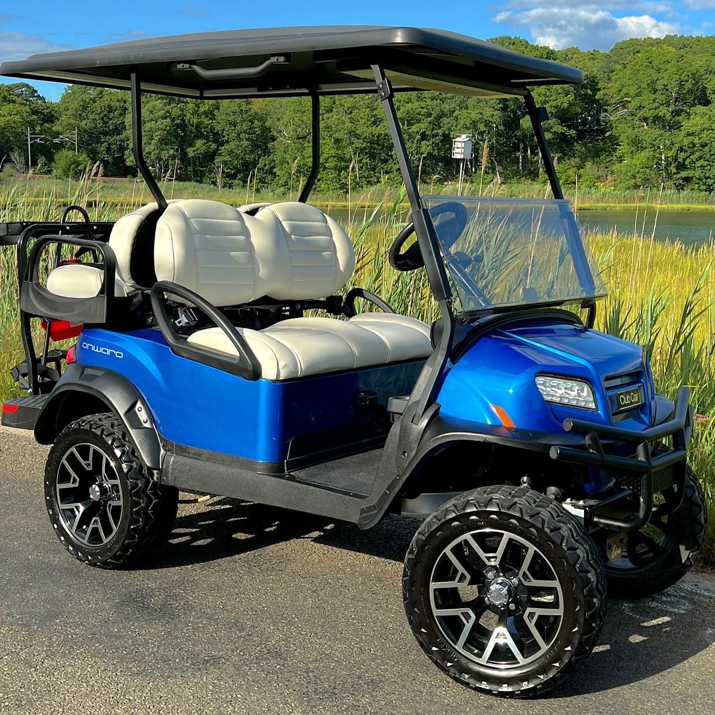 Club Car Onward 48V Lithium Electric Golf Cart – 4 Passenger