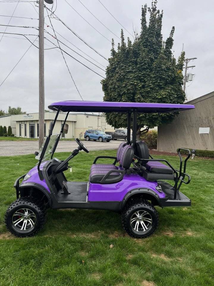 2025 Icon I40L Lithium Electric Golf Cart