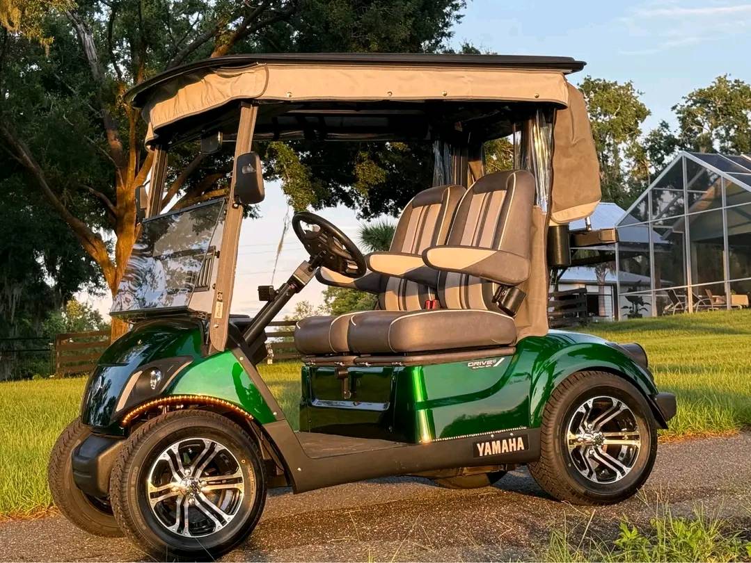 Custom Yamaha Drive2 QuieTech EFI Gas Golf Cart – 2 Passenger | Upgraded Wheels