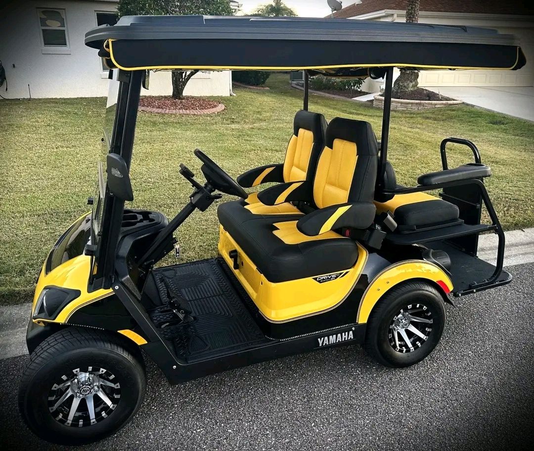 2023 Yamaha QuieTech D2 EFI 4-Passenger Gas Golf Cart – Like New | Low Mileage