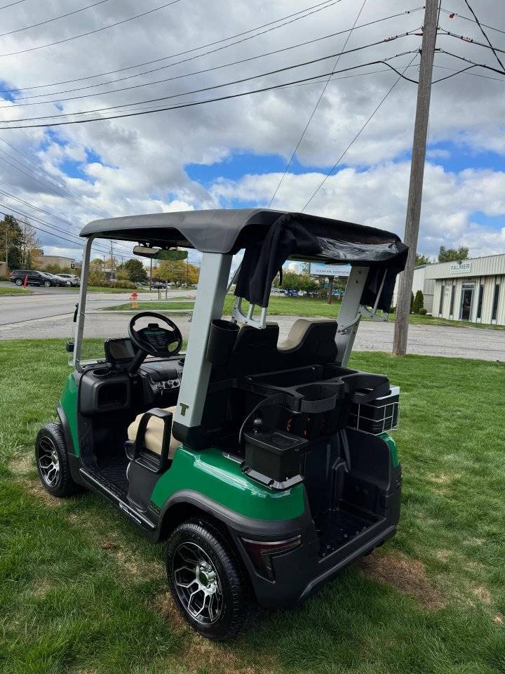 Electric Golf Cart2025 Tara Spirit Plus (made by Evolution Electric Vehicles) Loaded with all the options!