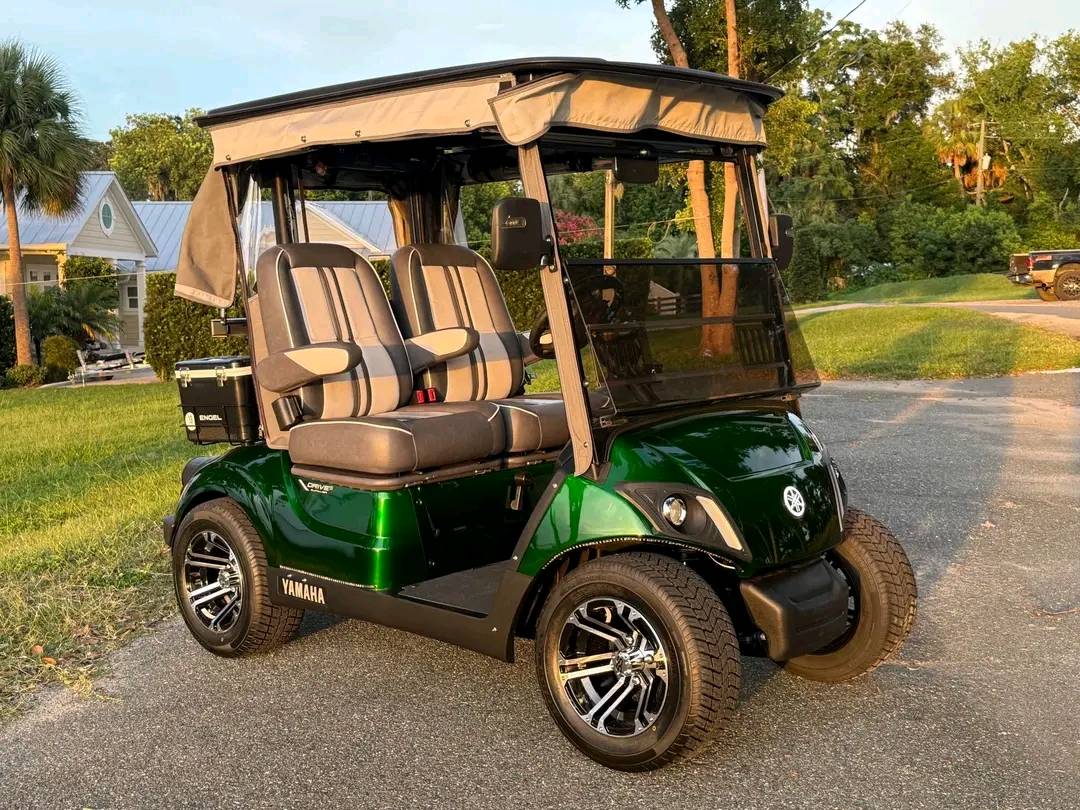 Custom Yamaha Drive2 QuieTech EFI Gas Golf Cart – 2 Passenger | Upgraded Wheels