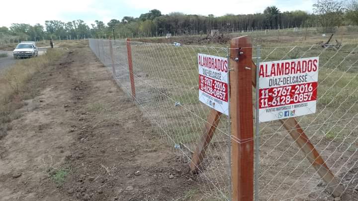 Rollo de Alambrado Tejido: 3 1/4" 14.5 1.20X10mt