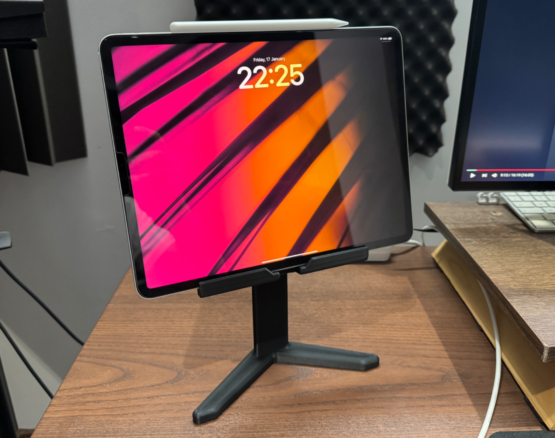 Suporte Contemporâneo para Tablet