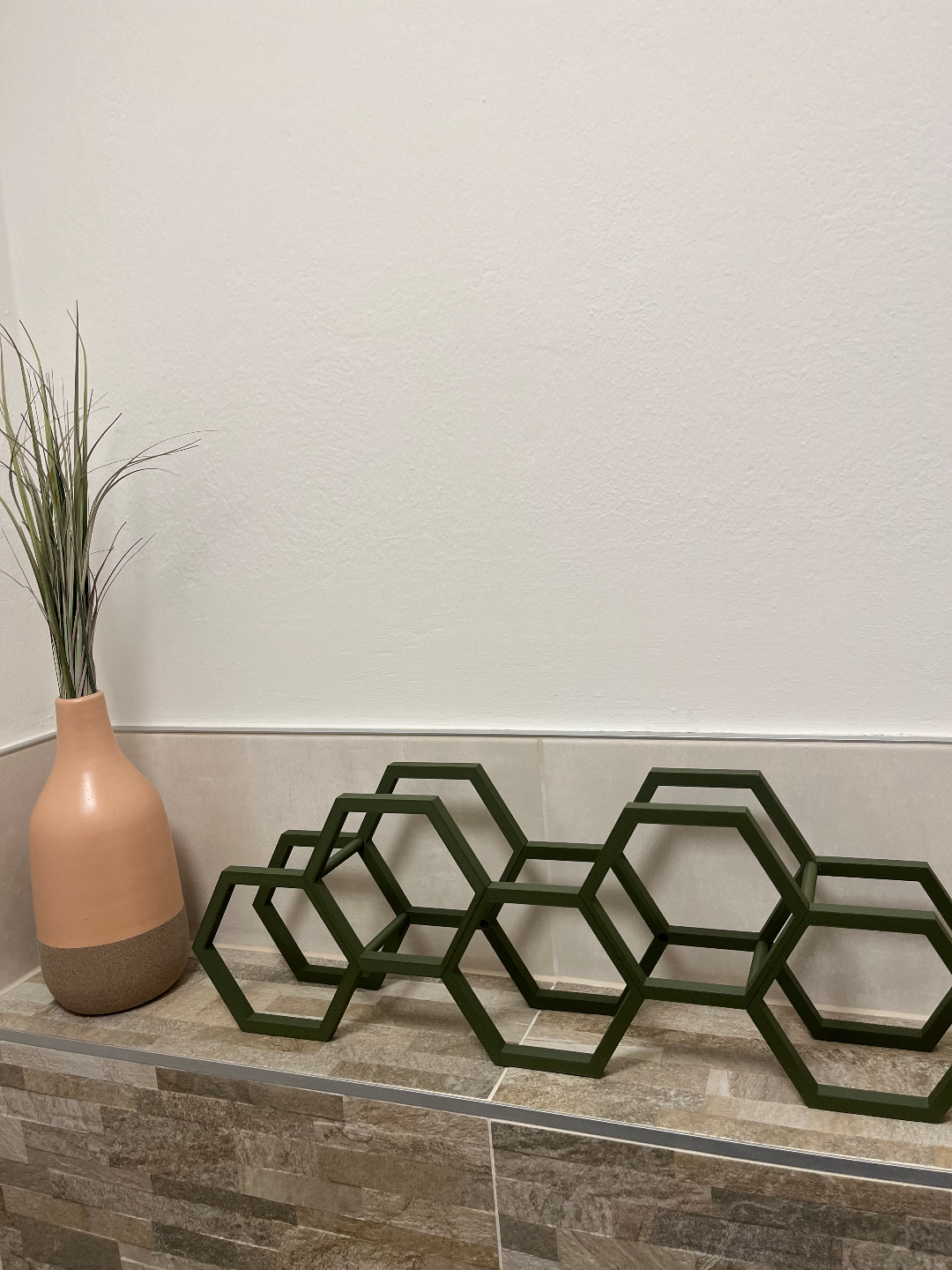 Porta papel higiênico hexagonal