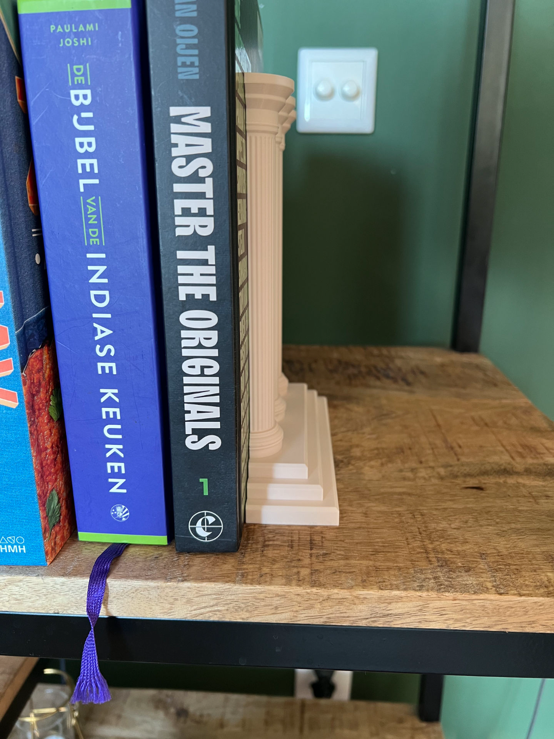 Aparador de Livros Arquitetura Grega