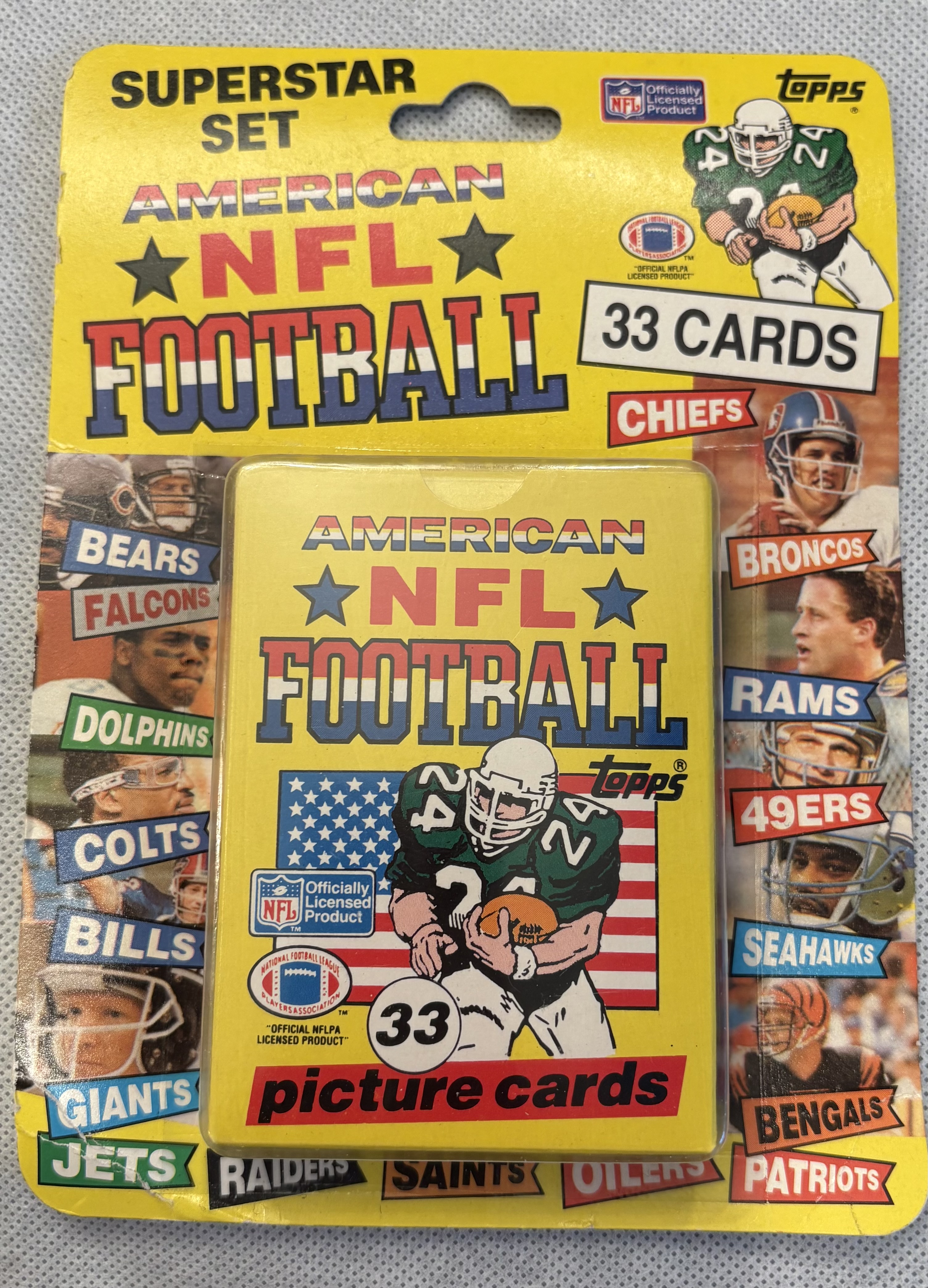 1989 TOPPS UNITED KINGDOM UK UNOPENED NFL CARD SET