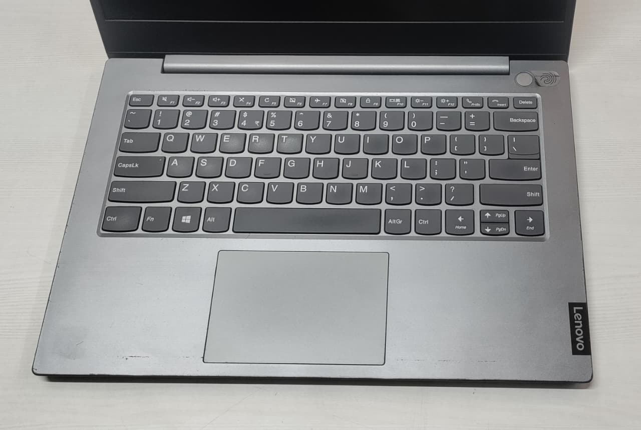 Lenovo ThinkBook Laptop 14-IMLU (14.0"LED)
