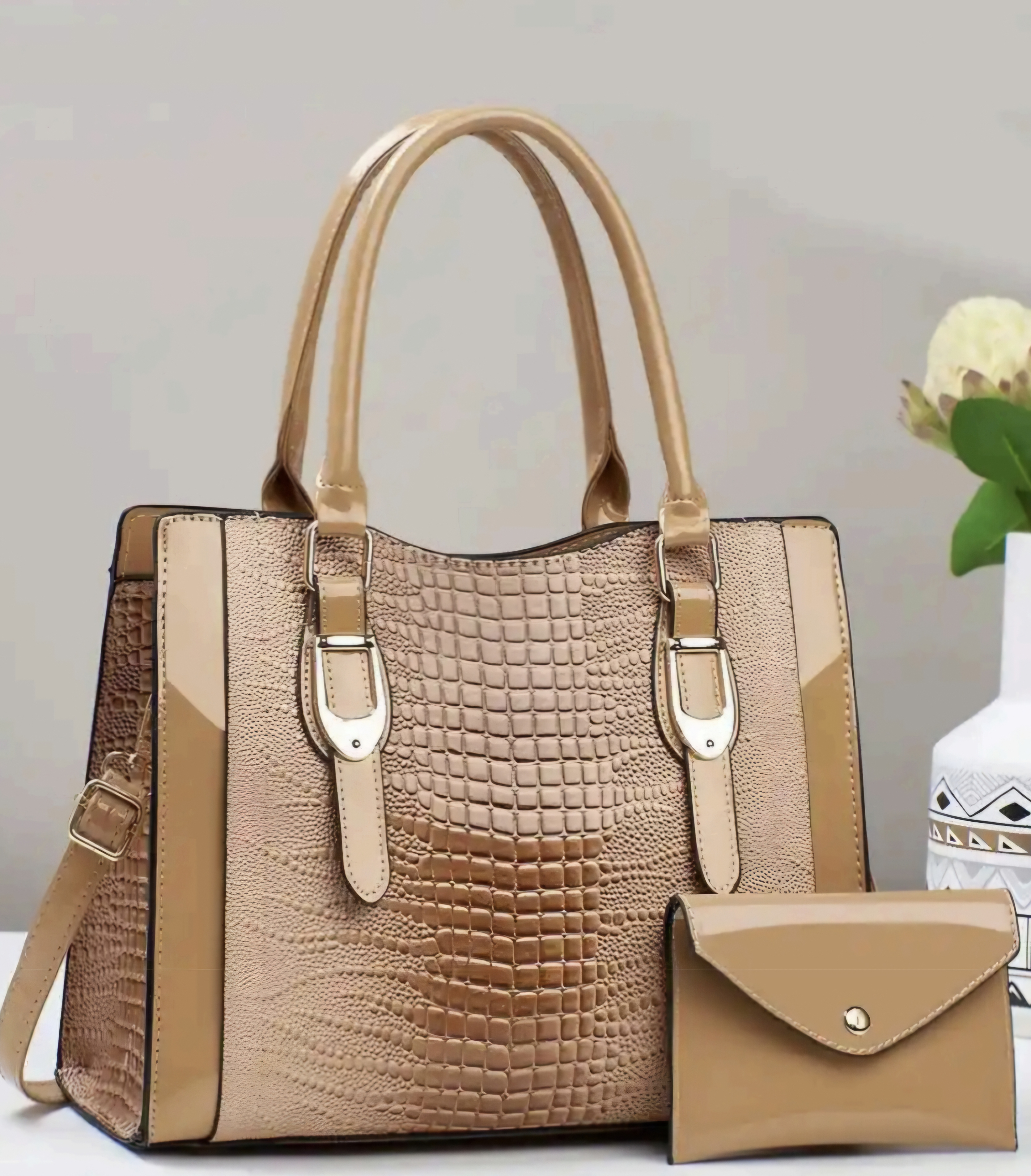 Elegant Green Handbag Set