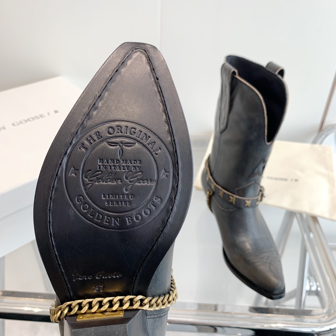 Western Style Leather Boots