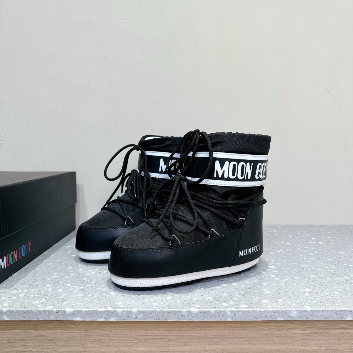 Moon Boot Classic Black
