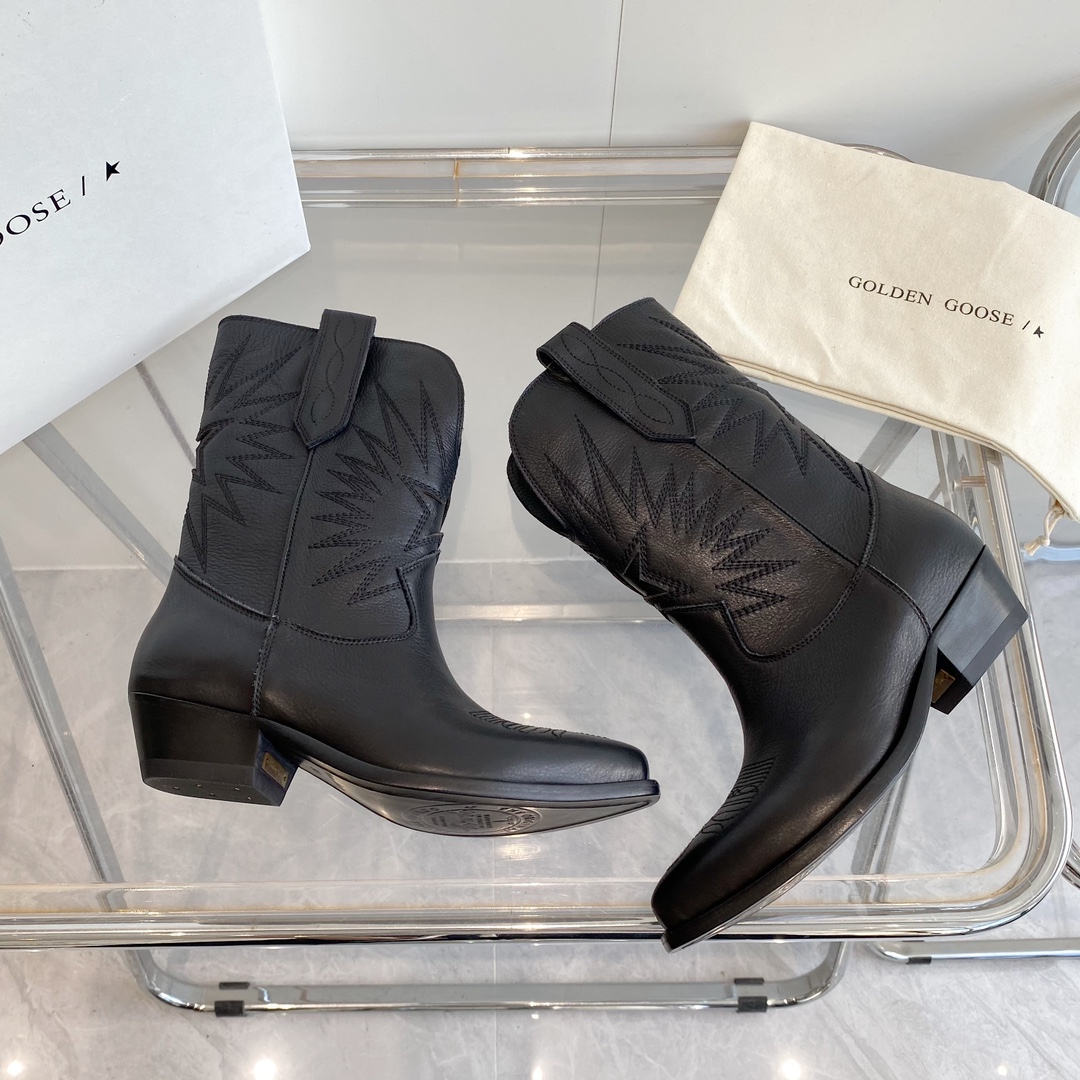  Black Leather Cowboy Boots