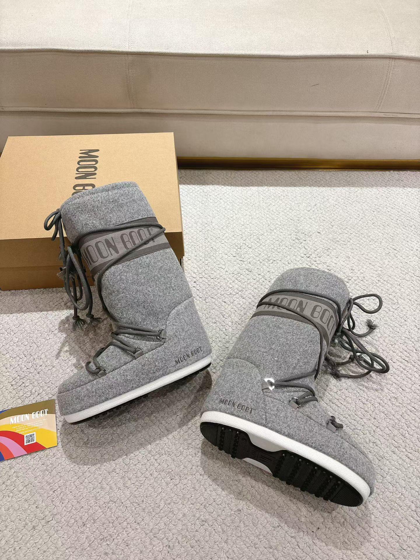 MB Classic Grey Winter Boots