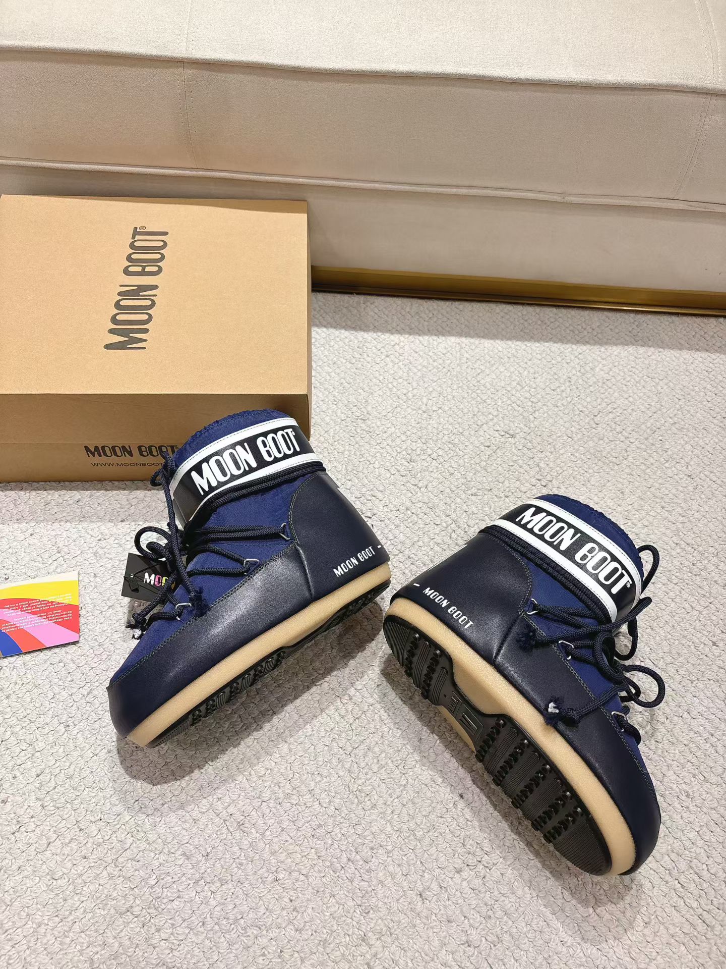 MB Classic Snow Boots