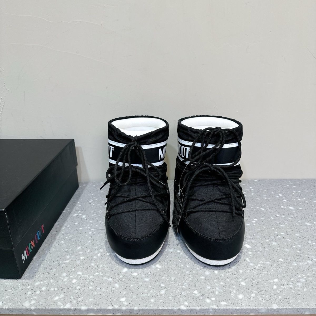 Moon Boot Classic Black