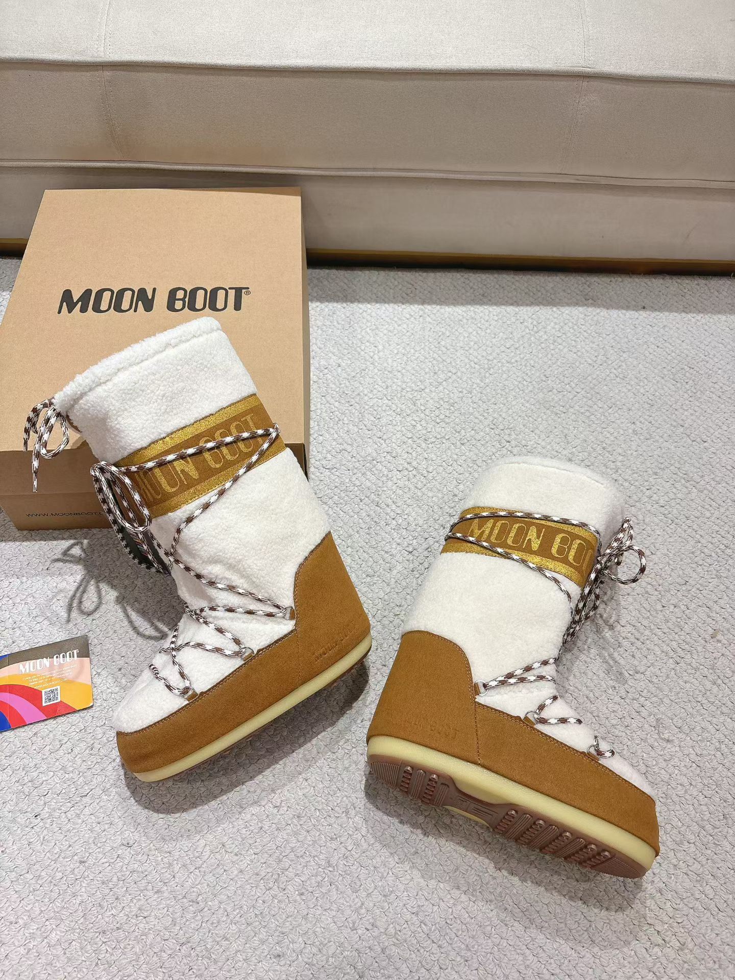 MB Icon White Winter Boots