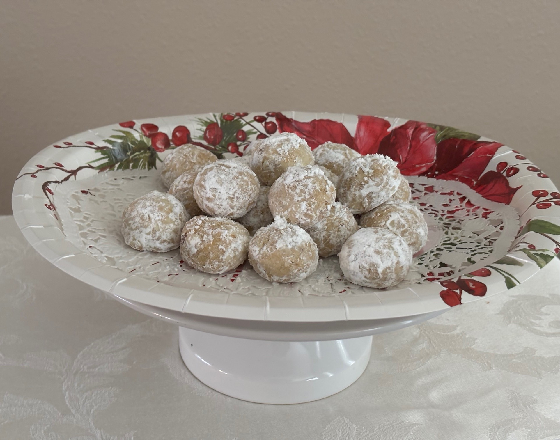Russian Teacakes (price per 2 dozen)