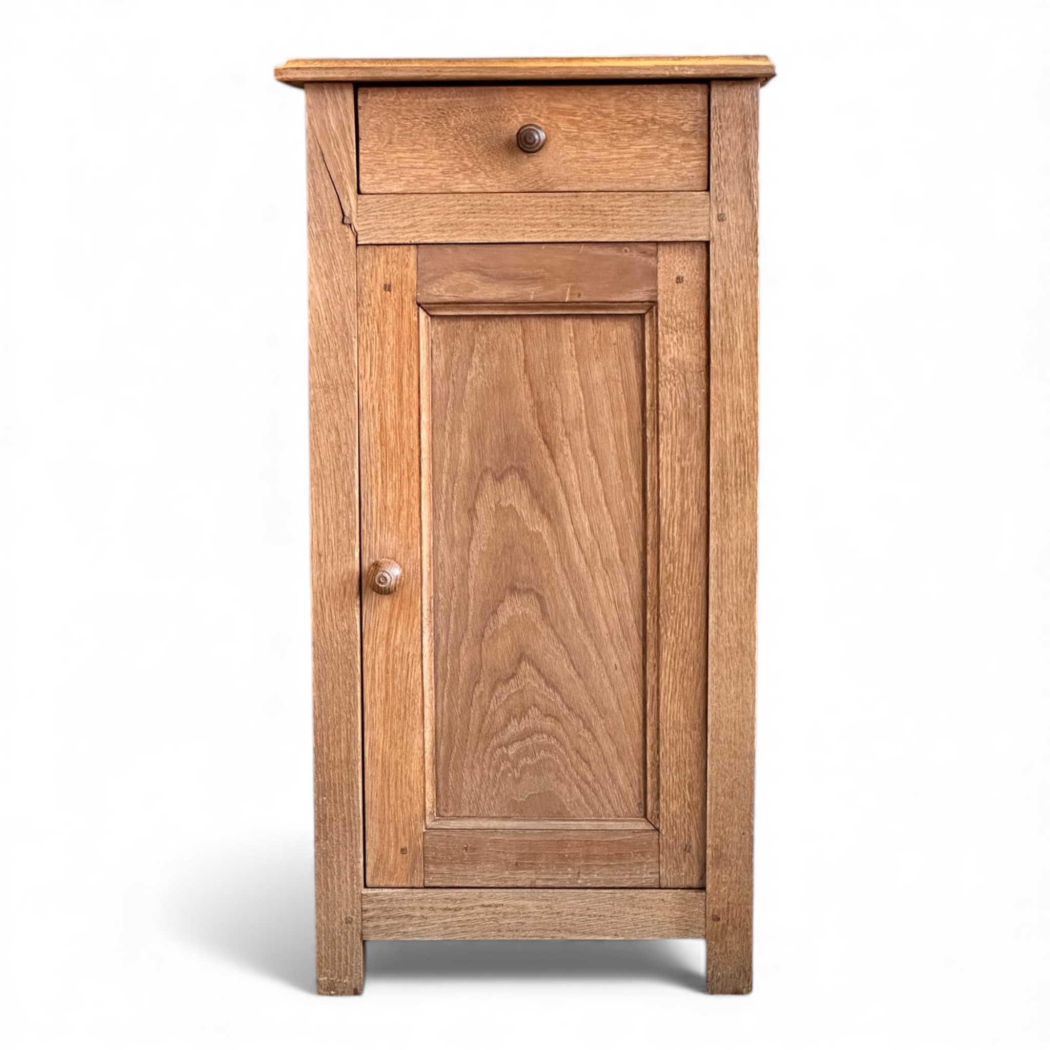 Mesilla de noche antigua, madera de roble.