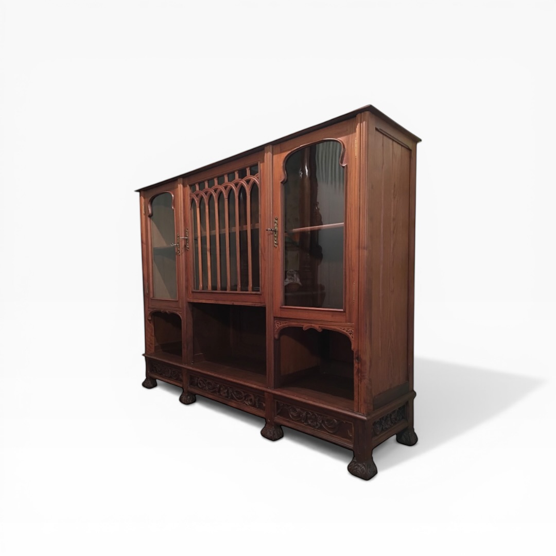 Armario vitrina modernista