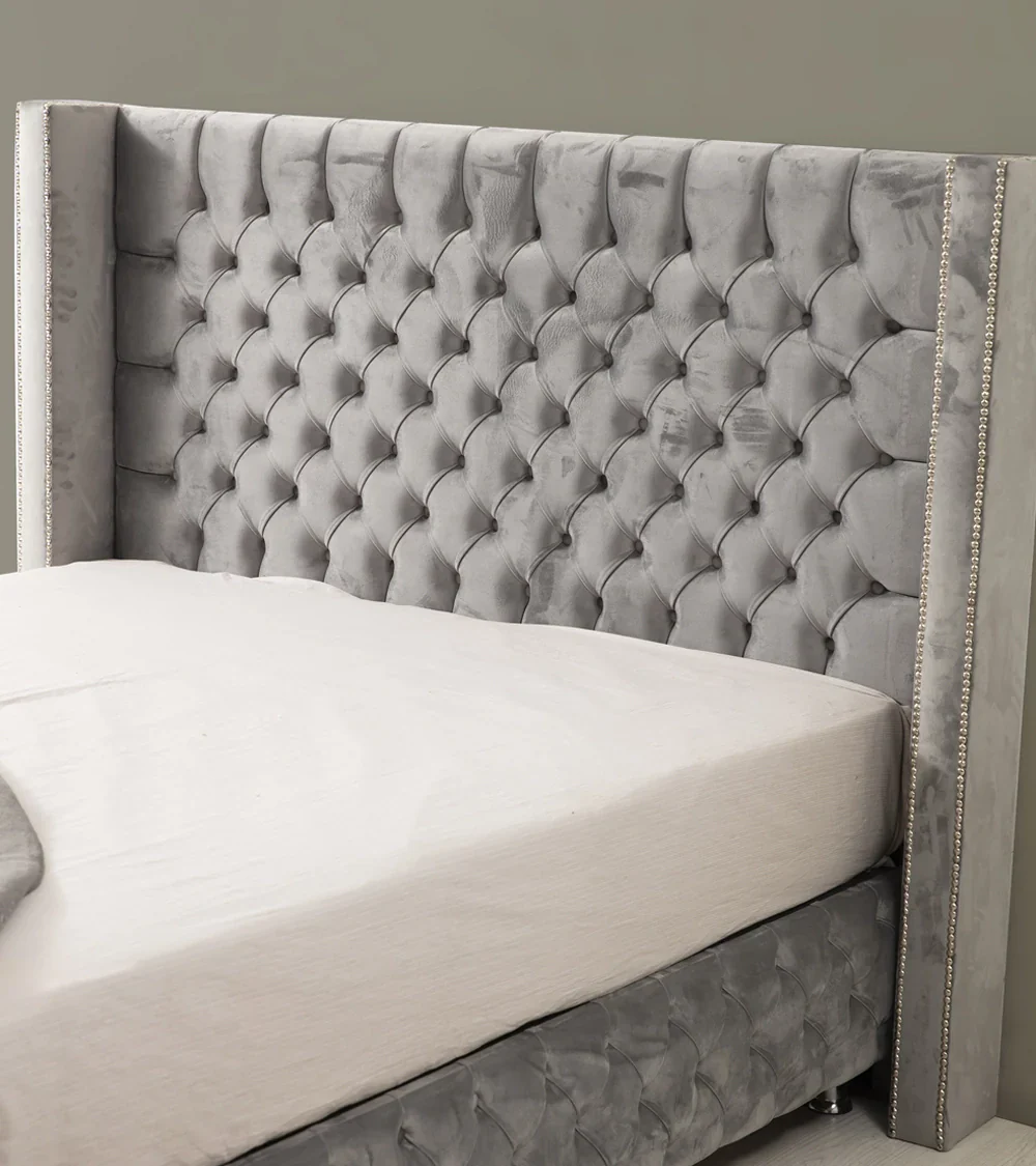 Lit coffre "Clouté" 