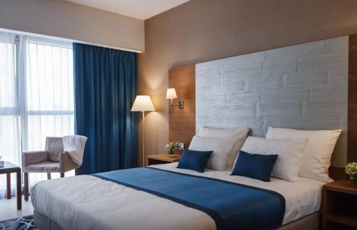 Chambre Double + 1 Enfant (jusqu’à 13 ans inclus)