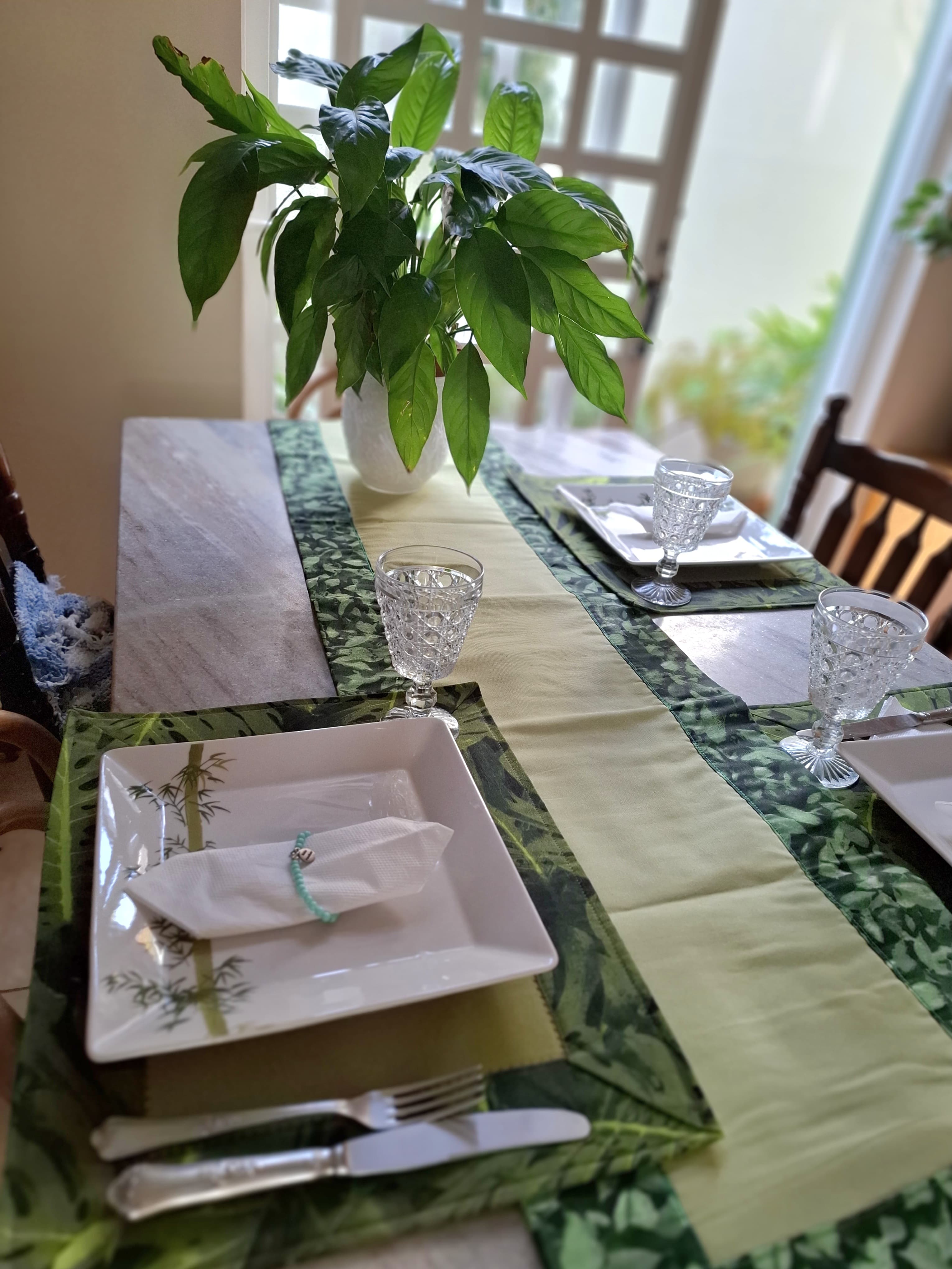 Conjunto Americano e Trilho de Mesa