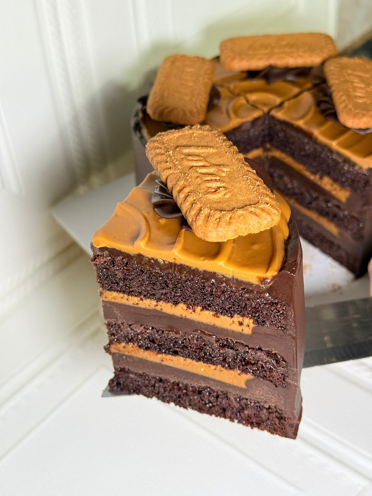 Biscoff Fudge Cake