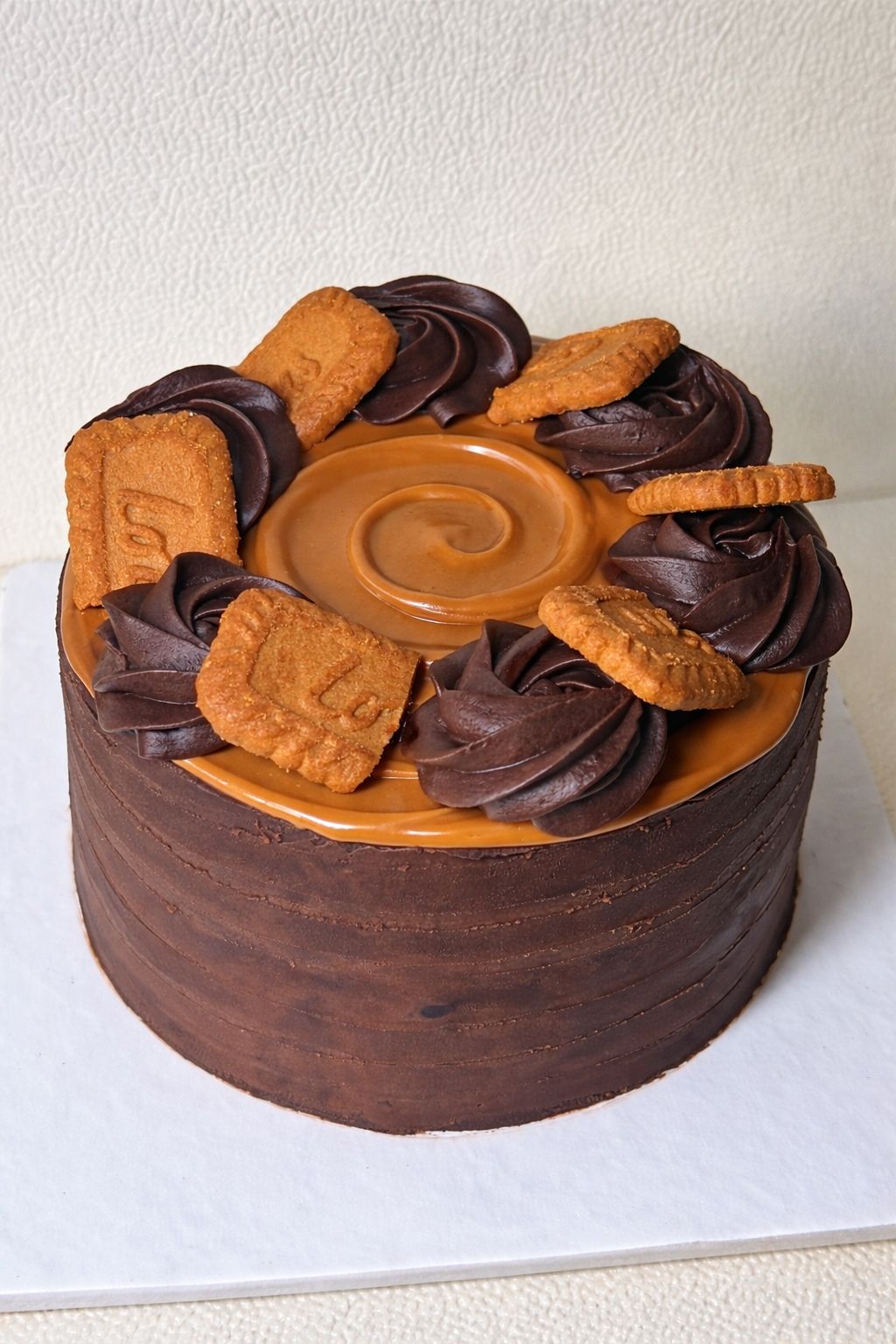 Biscoff Fudge Cake