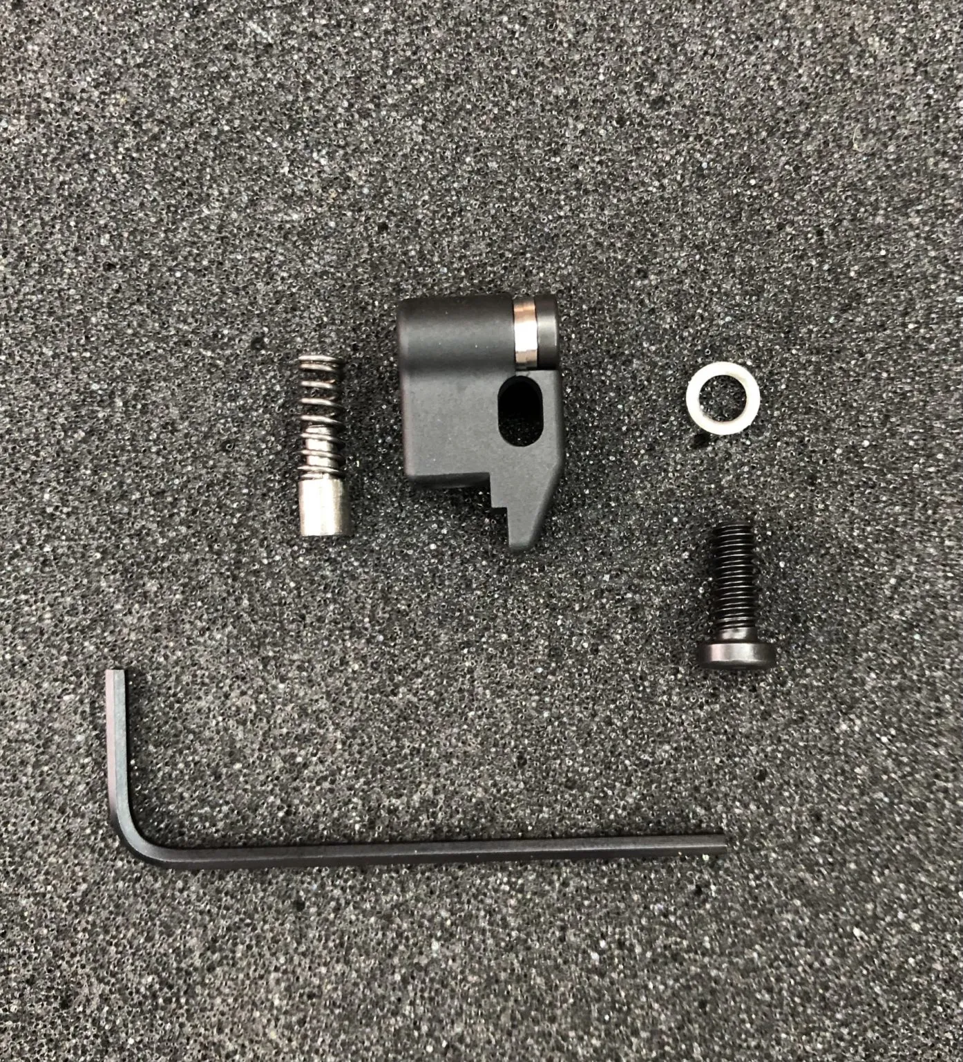 FRT-15 ALB ADJUSTABLE LOCKING BAR