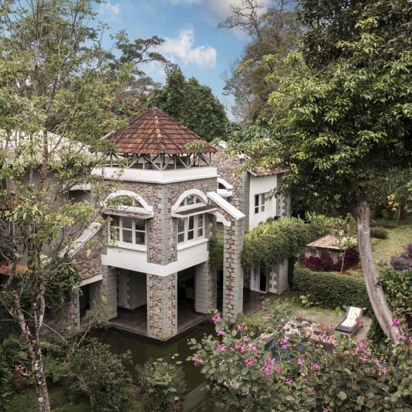 Luxury Hillside Villa - Spice Tree Rajakumari