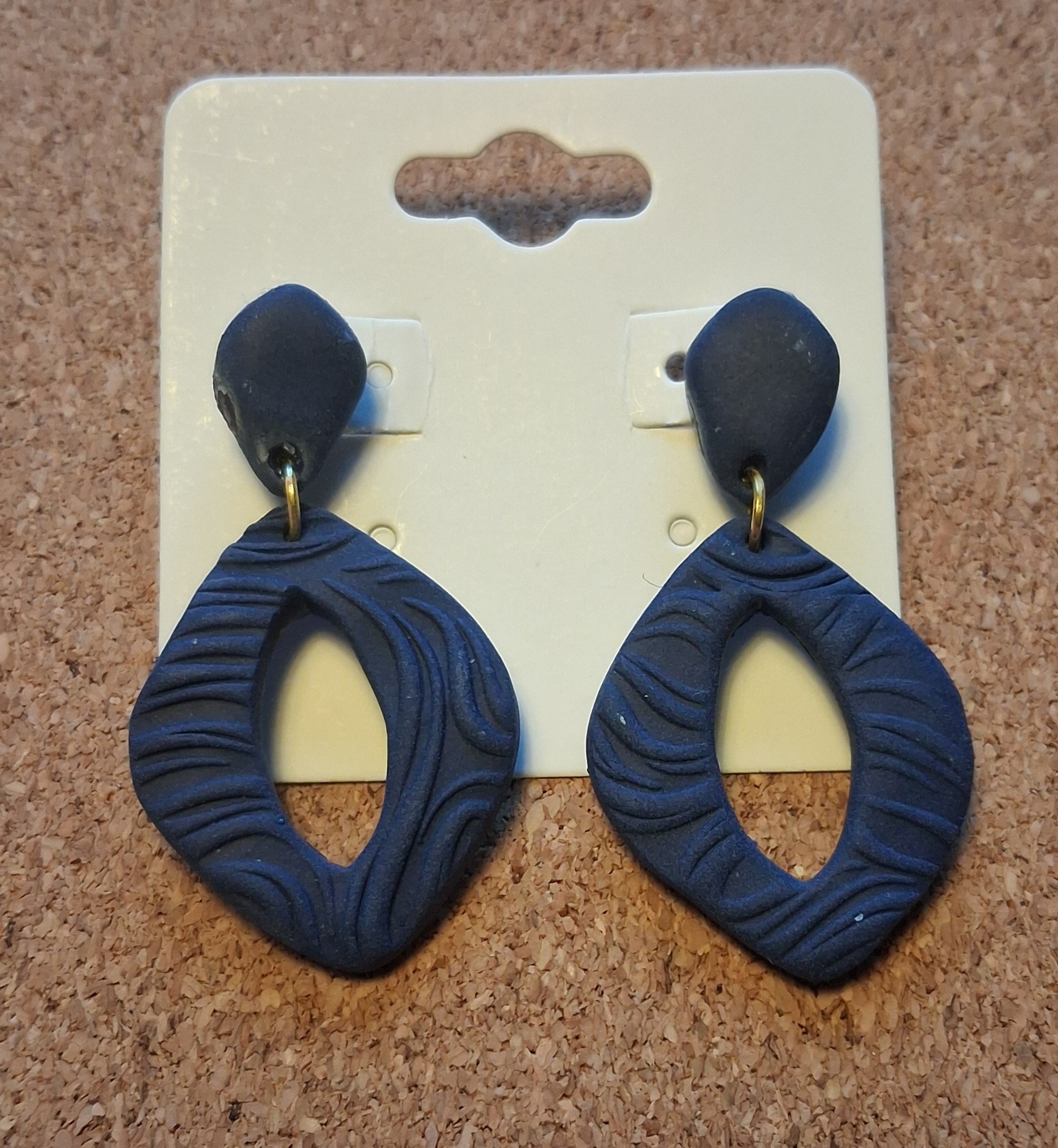 Blå statement øreringe