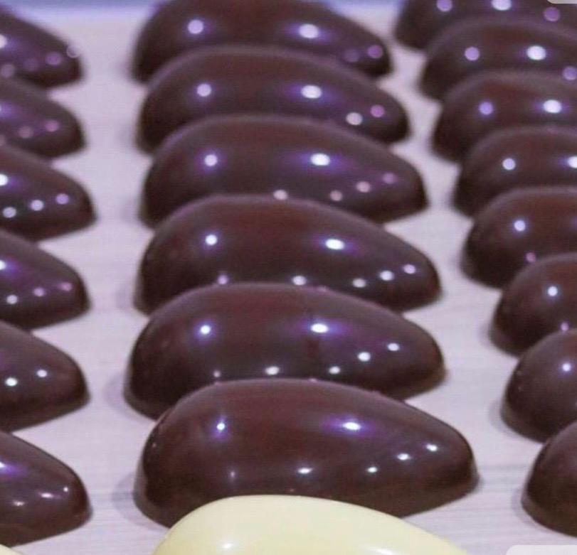 Forma de Acetato com Silicone – Ovo Liso 150g BWB